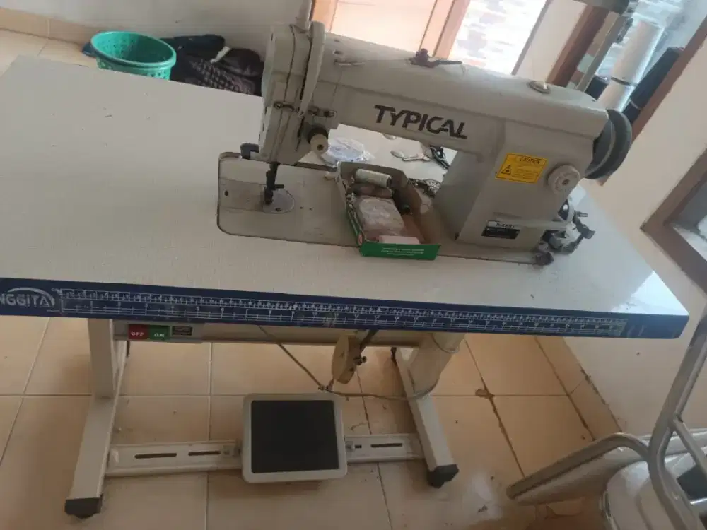 Dijual borongan set mesin jahit typical di cengkareng