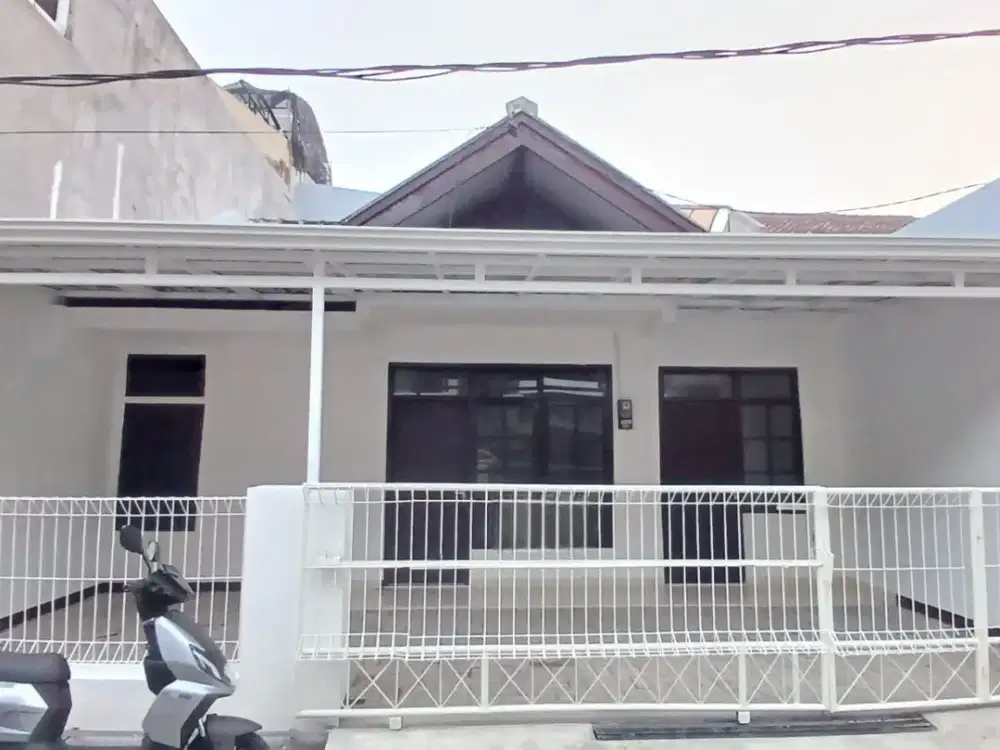 Rumah Baru Renov Siap Huni di Komplek Ciwastra Indah Margacinta