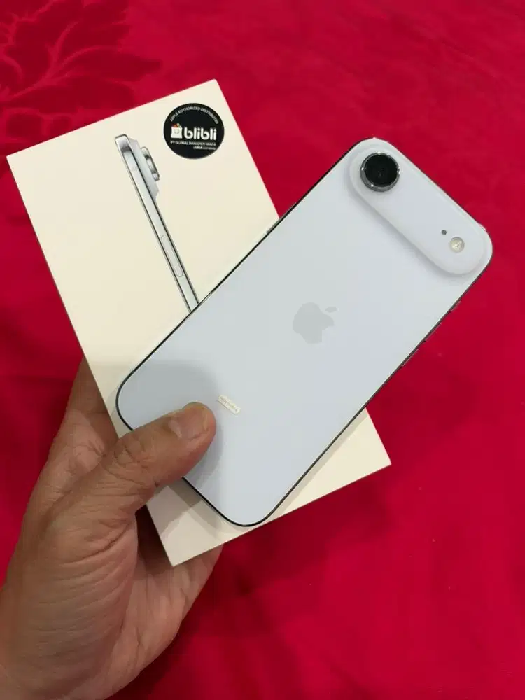 iPhone 17 Air 512GB White Resmi iBox Fullset Mulus Like New
