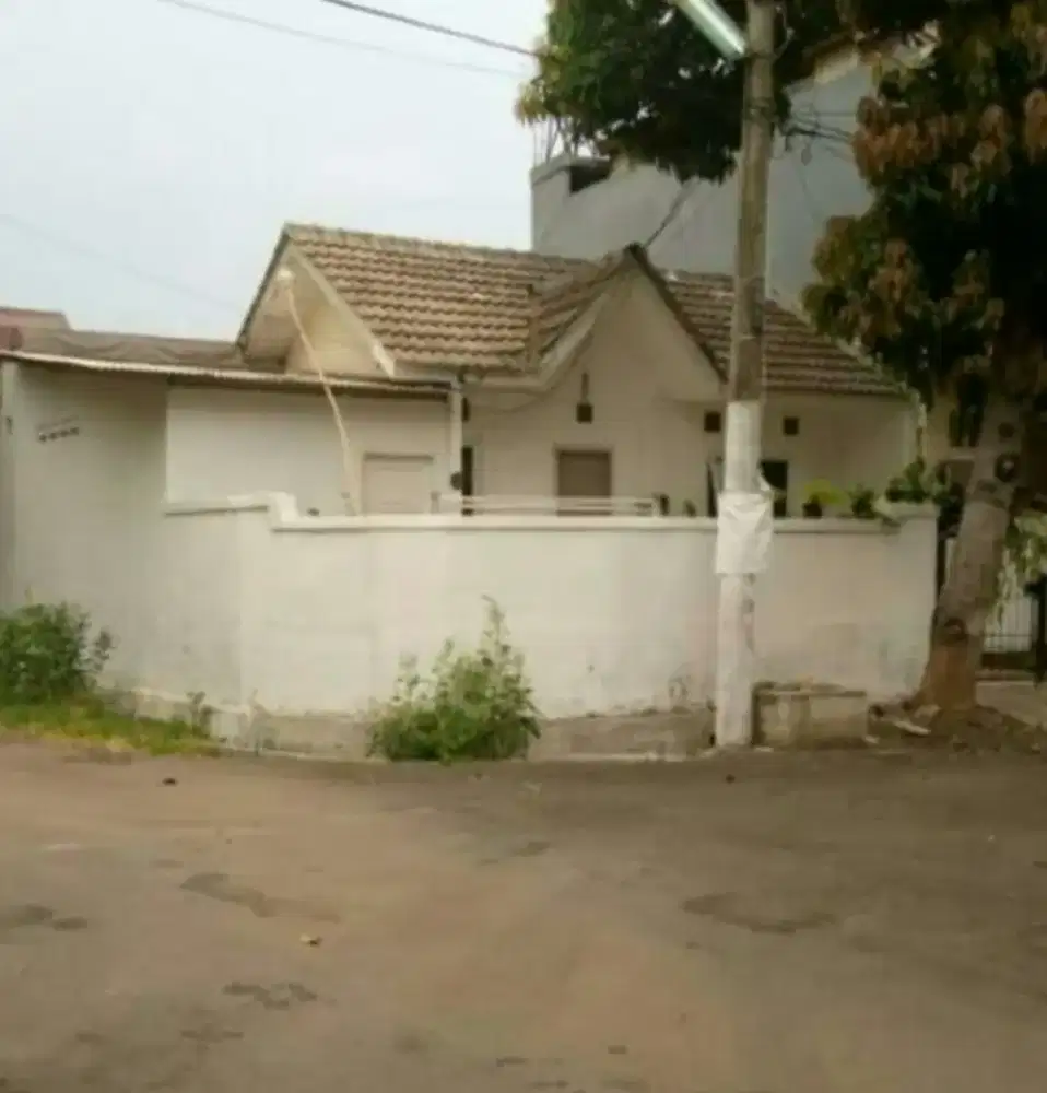 Dijual Rumah Hook di Perumahan Pondok Jagung 2 Serpong Utara Tangsel