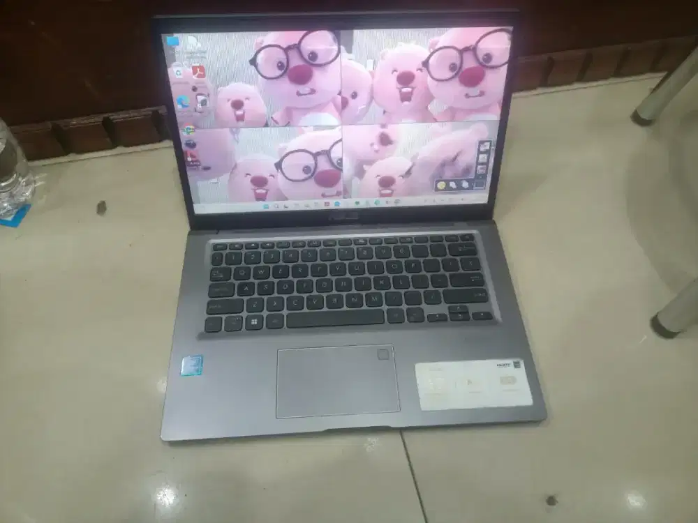 Asus X415MA ram 8 SSD NVMe 256 normal semua nya unit charger