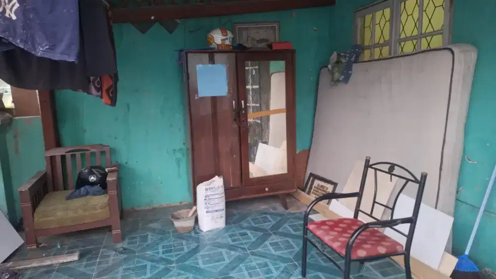 Lemari pakaian jadul jati asli
