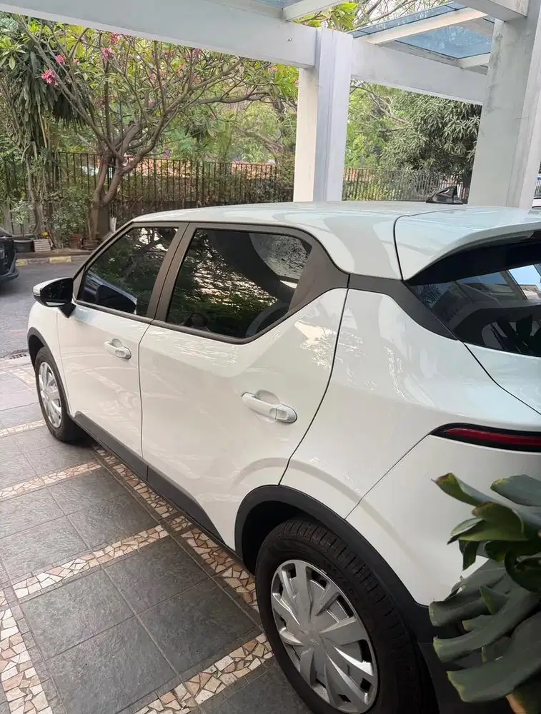 [CASH] Vinfast VF5 Type Tertinggi Putih Ev Suv low odo Not byd toyota