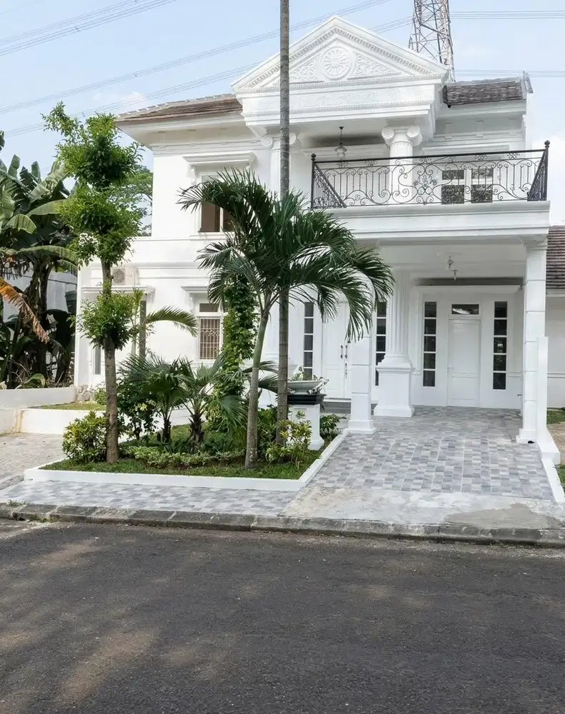 Dijual atau disewakan Rumah American Classic di Legenda Wisata Cibubur