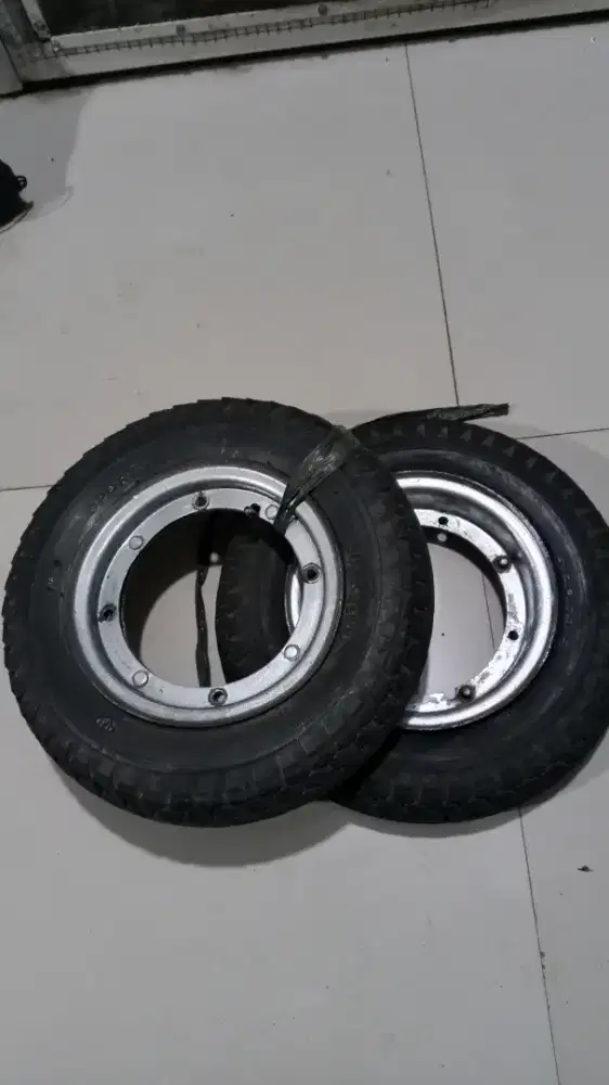 Ban Vespa/Bajaj Ring 8 sepasang