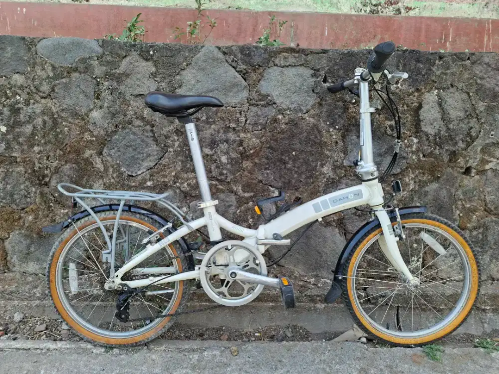 Sepeda Lipat Dahon Roo