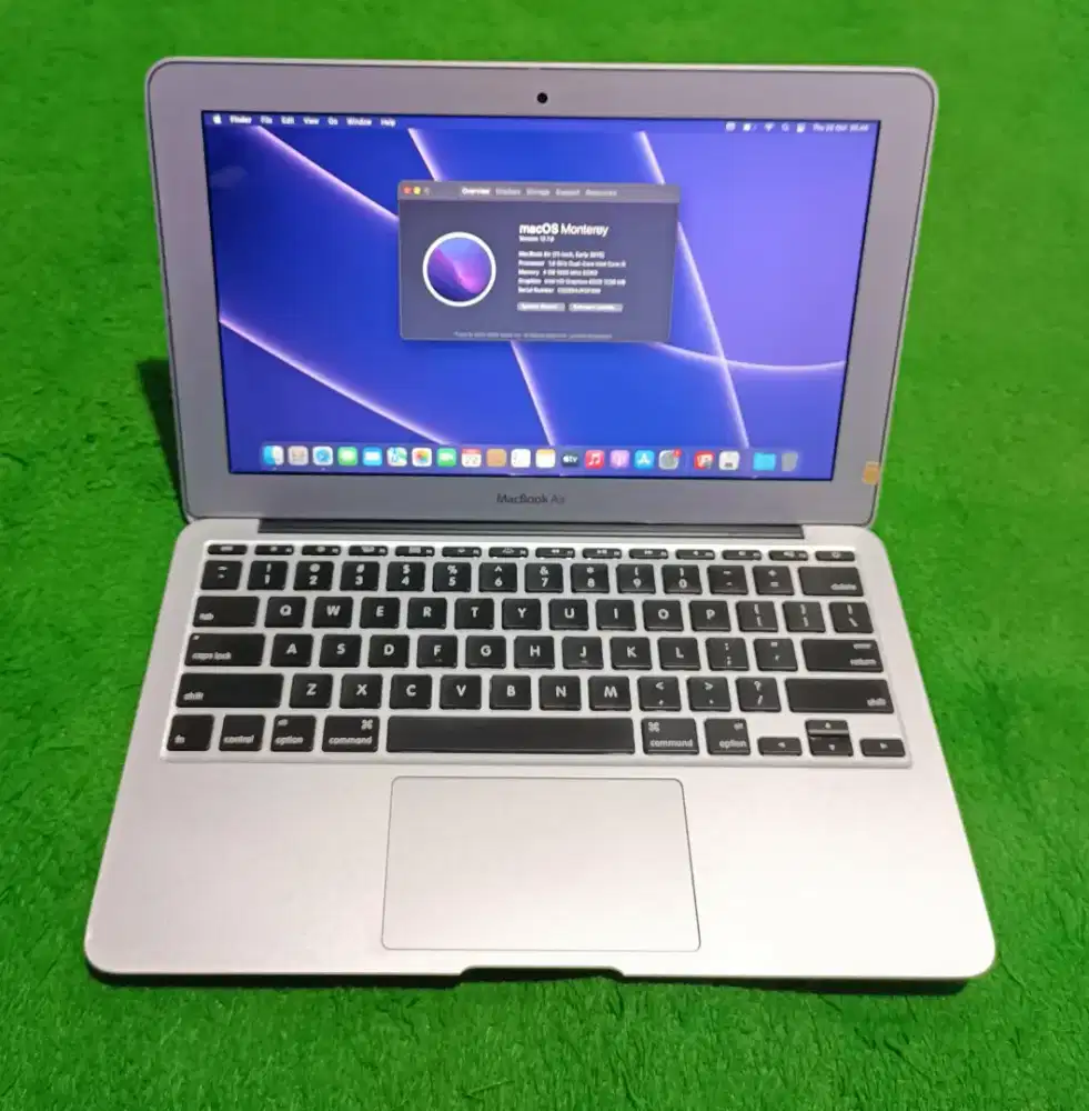 Apple Macbook Air 2015 11inch i5 4/128 GB Silver Murah
