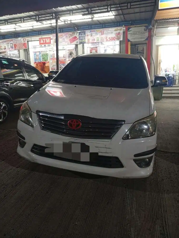Toyota Kijang Innova 2013 Bensin