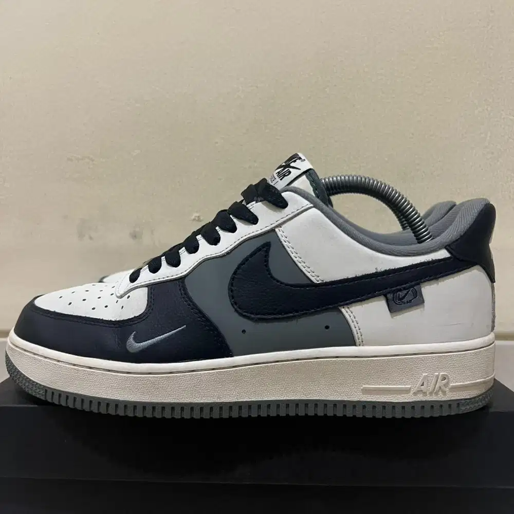 Sepatu NIKE Air Force 1