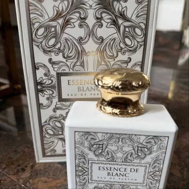 [PRELOVED] French Avenue Essence De Blanc EDP 100ml (Sisa Jus ~80-85%)