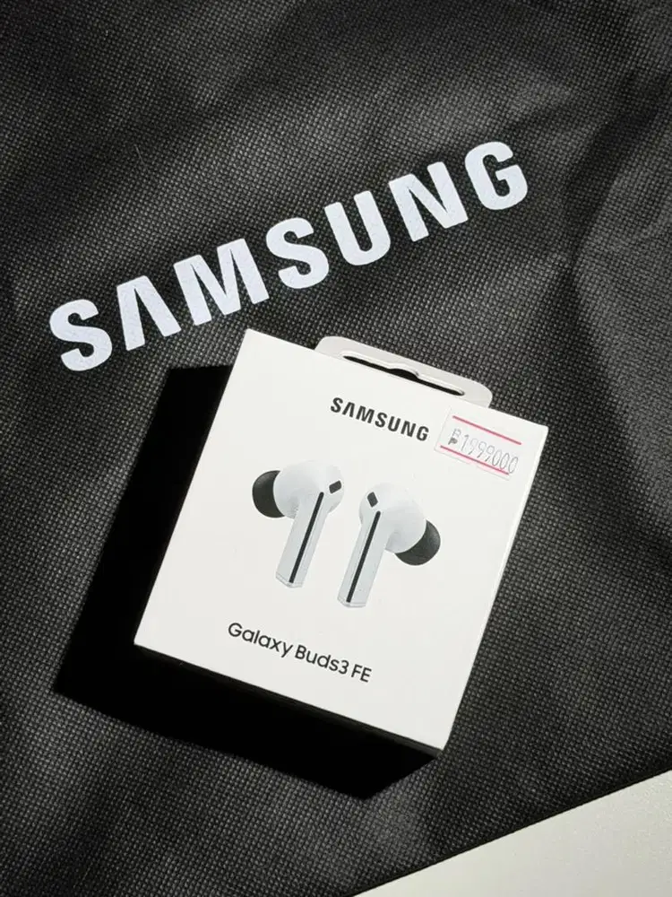 BNIB Samsung Galaxy Buds 3 FE