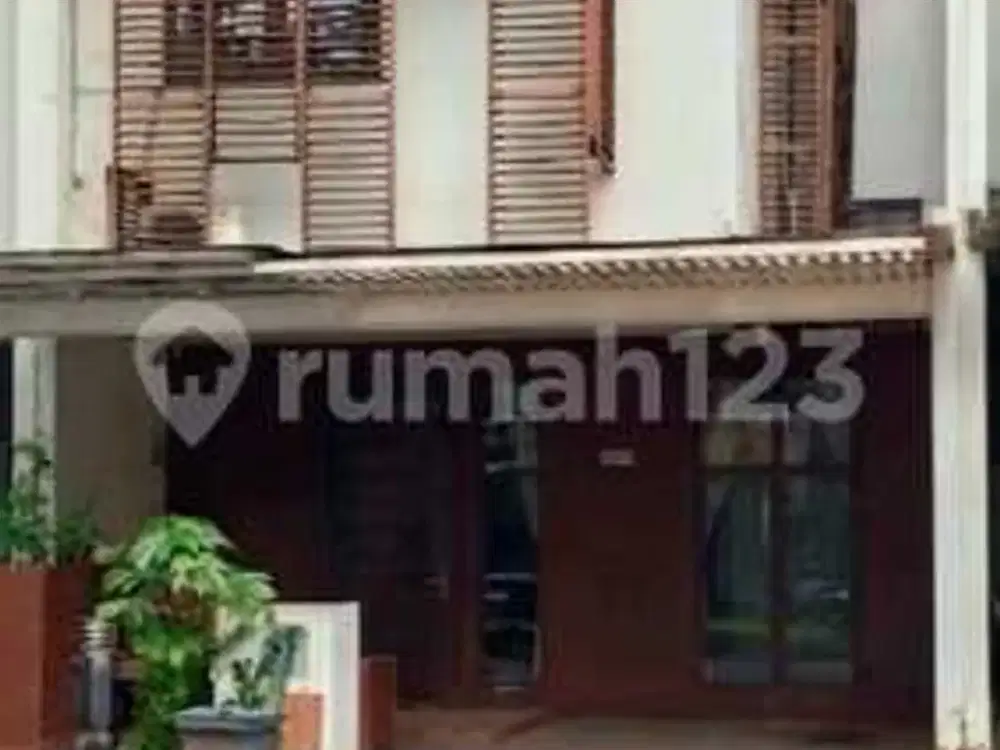 Strategis, Siap Huni Rumah di Cluster Whelford, Greenwich, BSD City
