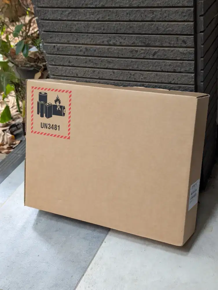 Macbook Air M5 16/512gb BNIB Ibox