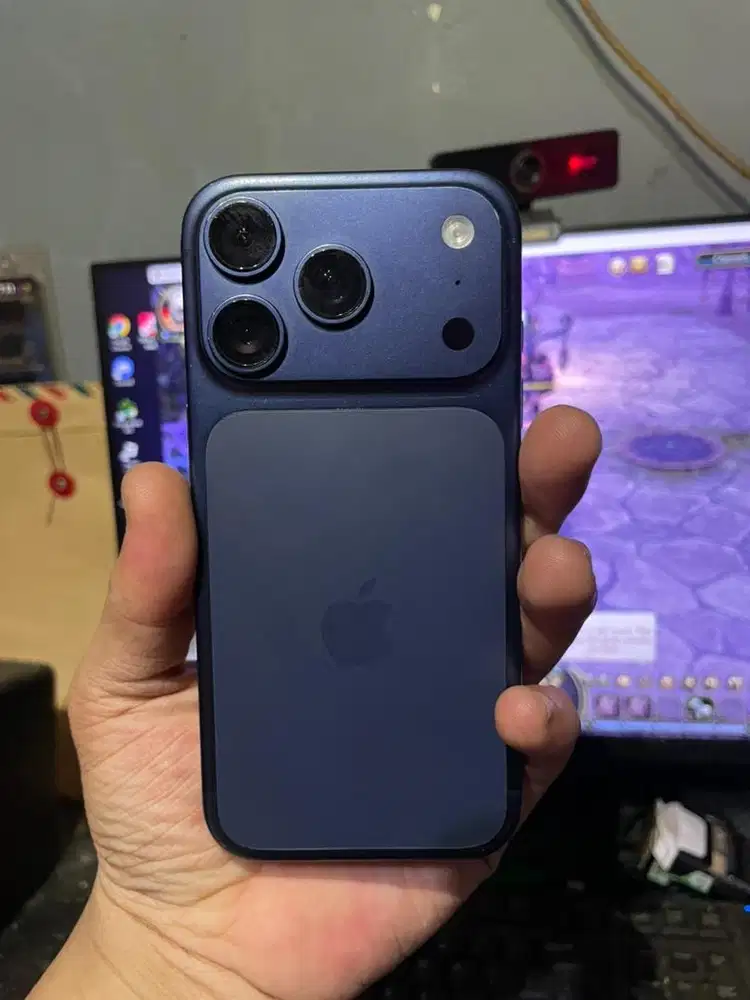 Iphone 17 pro ori ibox 256gb deep blue