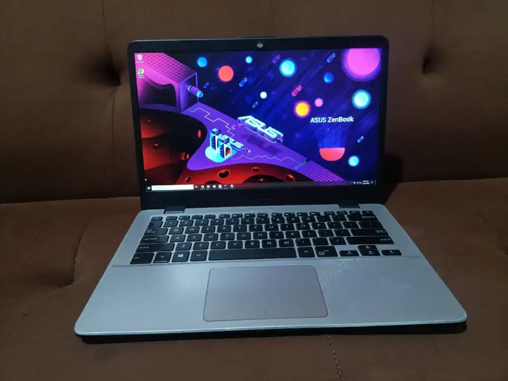 Asus Vivobook Game Design Render Core i7 7700 Dual Gpu Nvidia