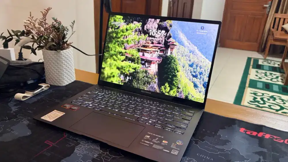 ASUS Zenbook 14 OLED Touch Ryzen AI 7 | RAM 32GB | SSD 1TB | Like New