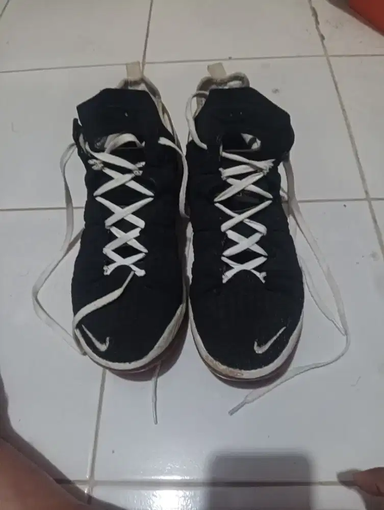 Sepatu Basket Nike Lebron James 18 Gs Second For Sale