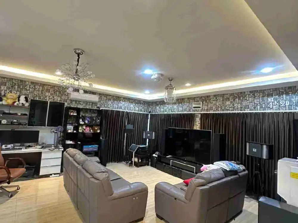dijual rumah mewah cluster Florence pik
