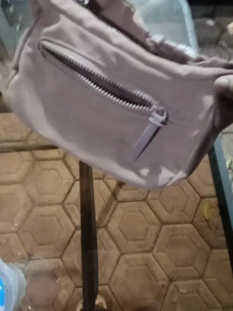 Tas simple selempang jielshi