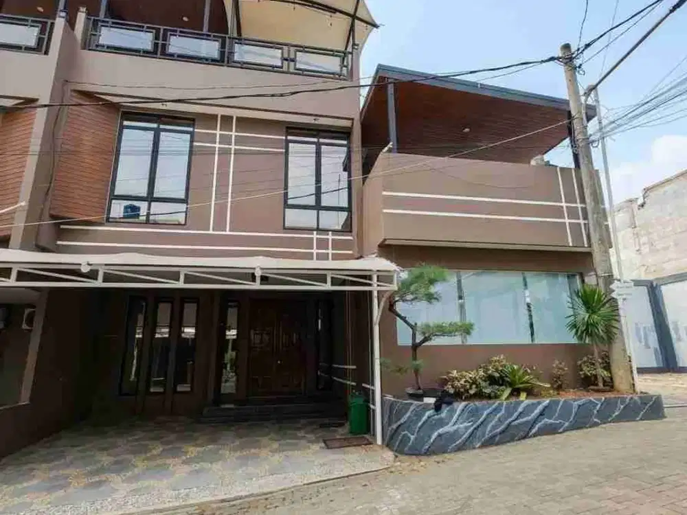 Disewakan Rumah Siap Huni di Pesona Azalea, Cirendeu Tangerang Selatan