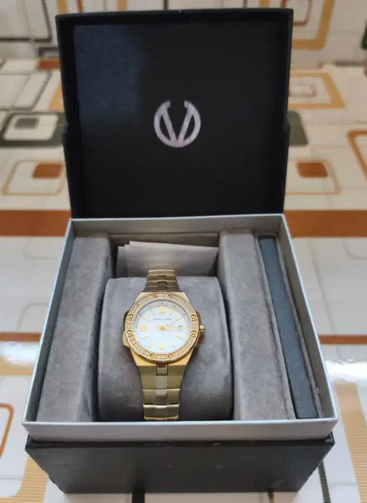 Christ Verra Watch