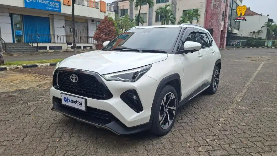 Garansi 1 Th - Toyota Yaris Cross 1.5 S TSS Bensin AT 2023 Putih