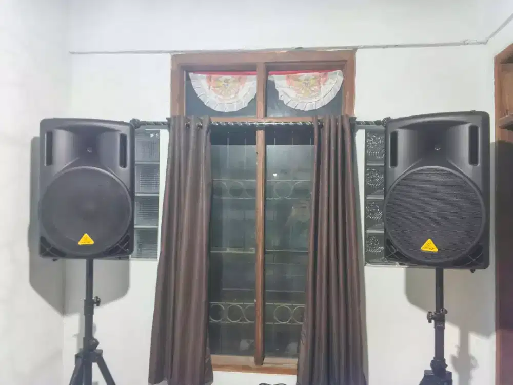 Speaker pasif behringer b21xl