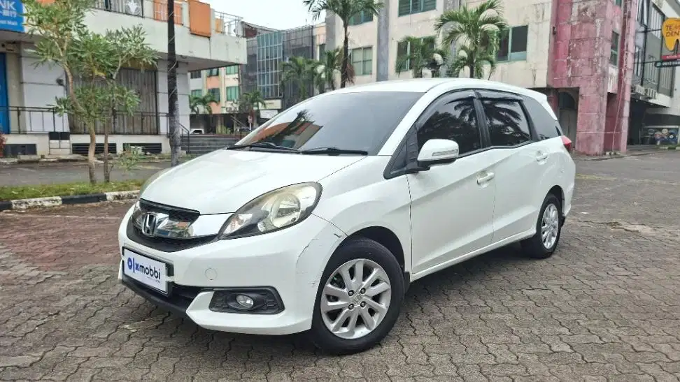 Honda Mobilio 1.5 E Bensin AT 2014 Putih