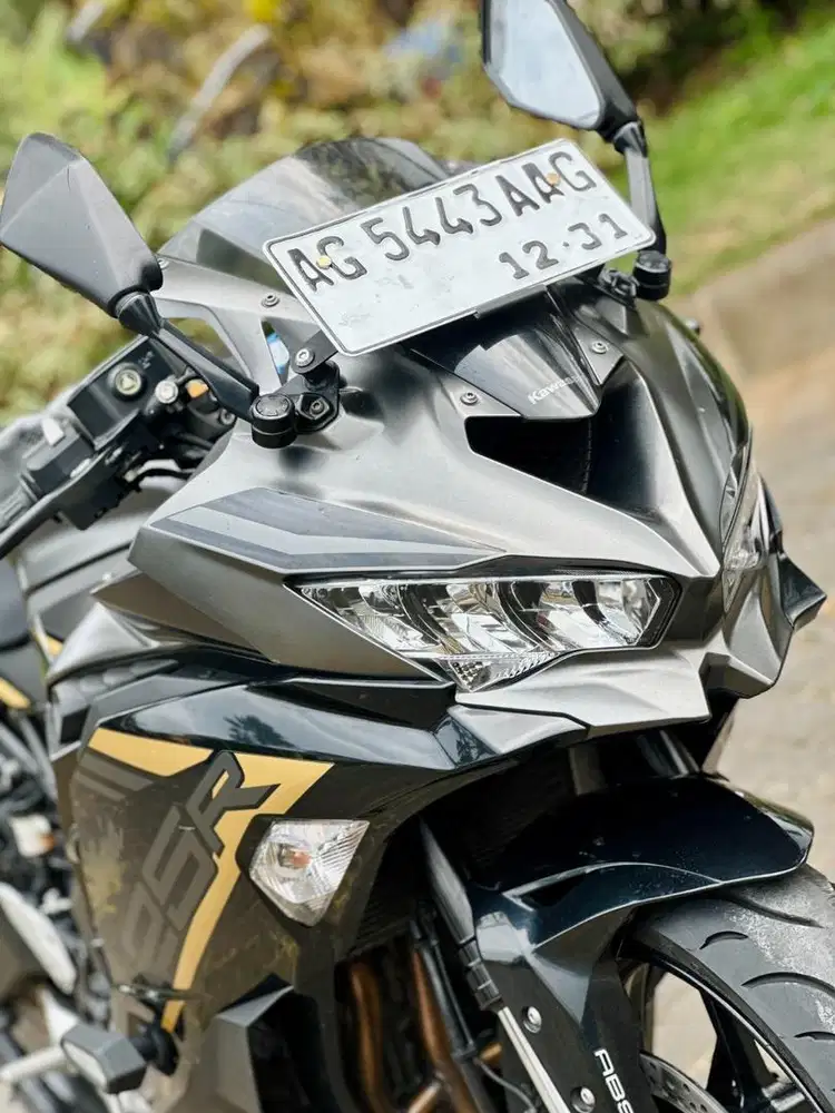 SUPER CLEAN UNIT‼️ Kawasaki ZX-25R ABS SE 2021 Black gold Clean unit