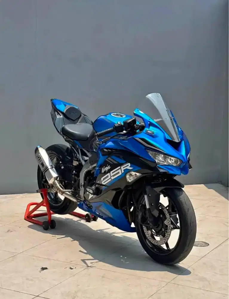 2021 Kawasaki zx25r abs plasma blue