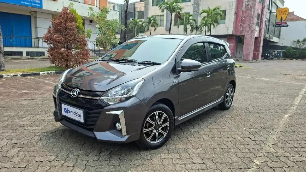 Garansi 1 Th - Daihatsu Ayla 1.2 R Bensin AT 2021 Abu