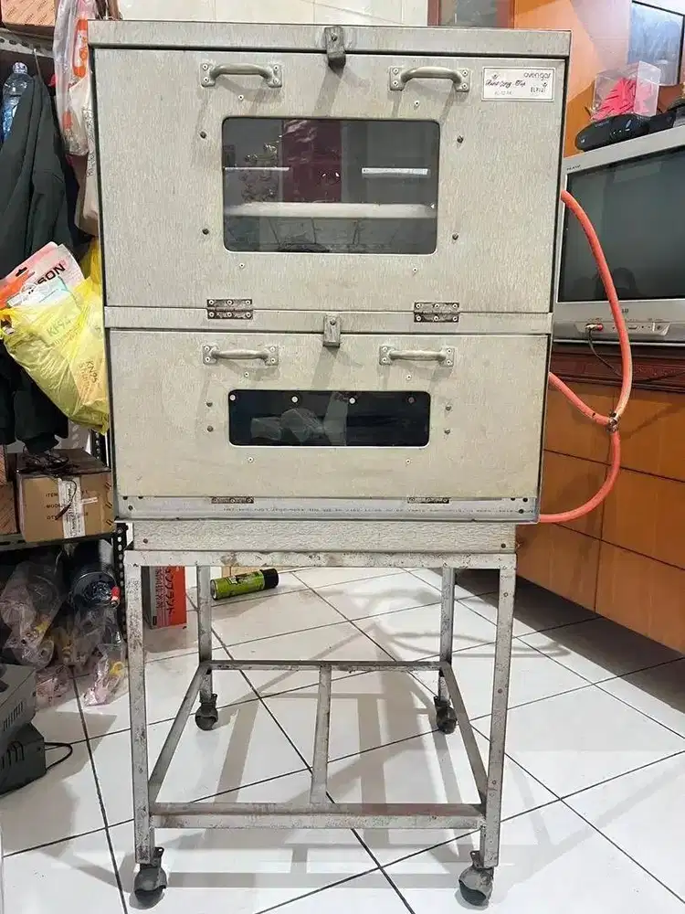 Oven gas komersial double deck (dua tingkat oven)