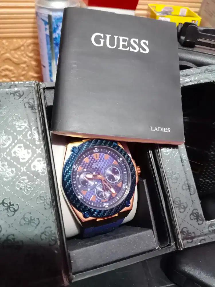 Guess original Lokasi waru