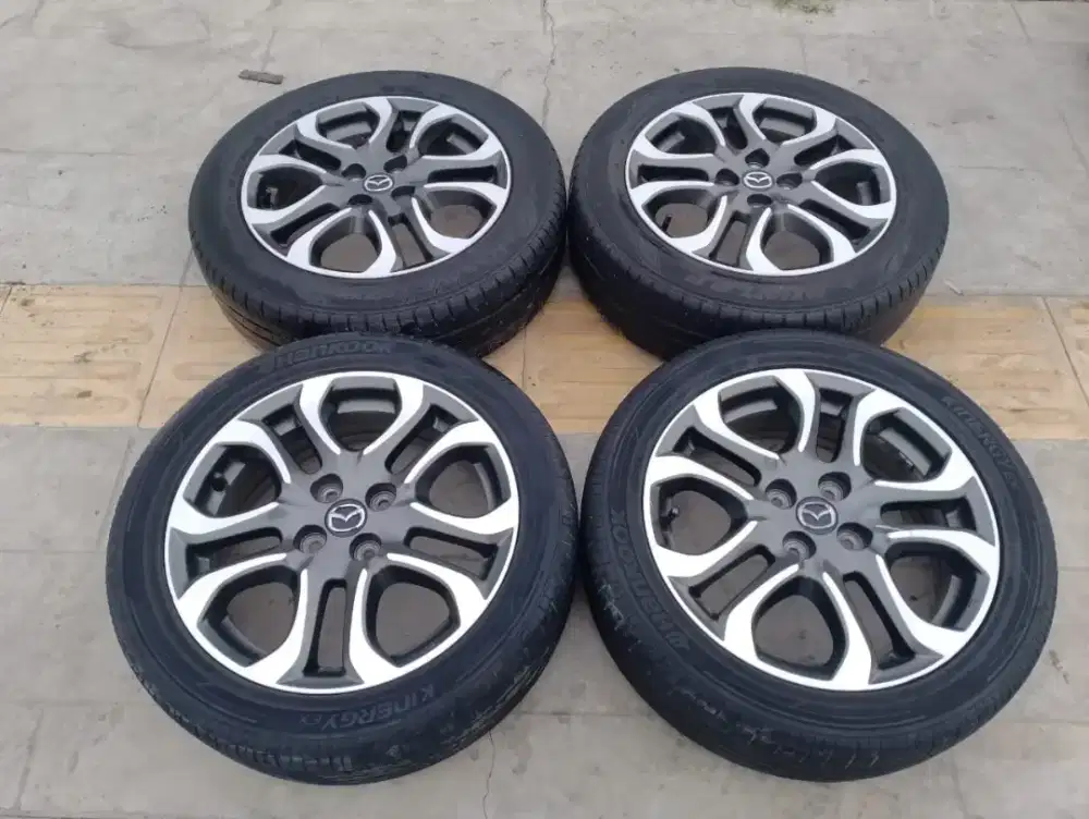 Oem mazda 2 ring 16 pcd 4x100