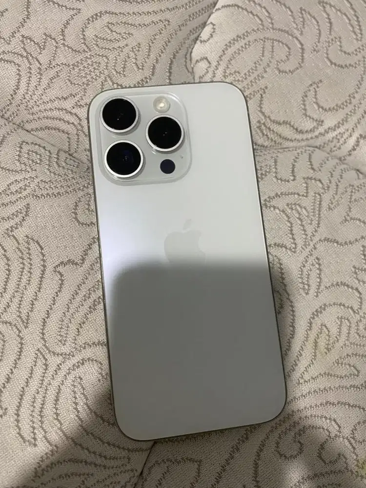 Iphone 15 Pro 128Gb Silver Mulus bebas reset