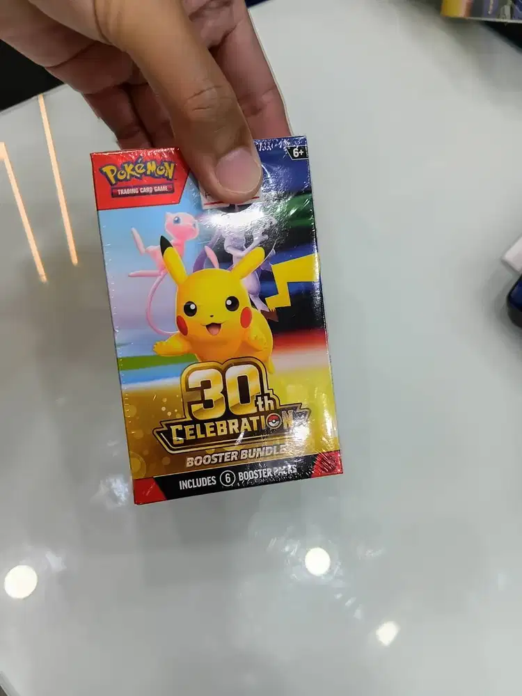 Kartu Pokemon TCG 30th Celebration Booster Bundel Inggris Isi 6 Pack