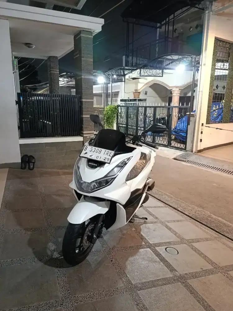 Honda pcx tahun 2024 istimewah