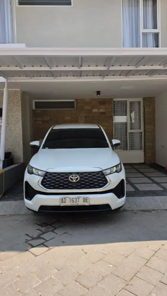 Toyota Kijang Innova Zenix Hybrid 2022 (23)