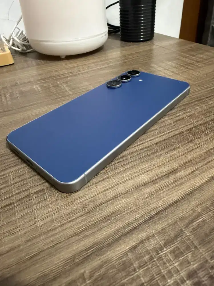 Samsung Galaxy S25 FE