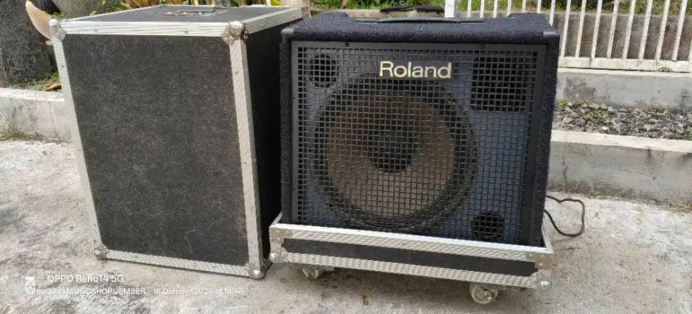 Roland KC550 plus hardcase