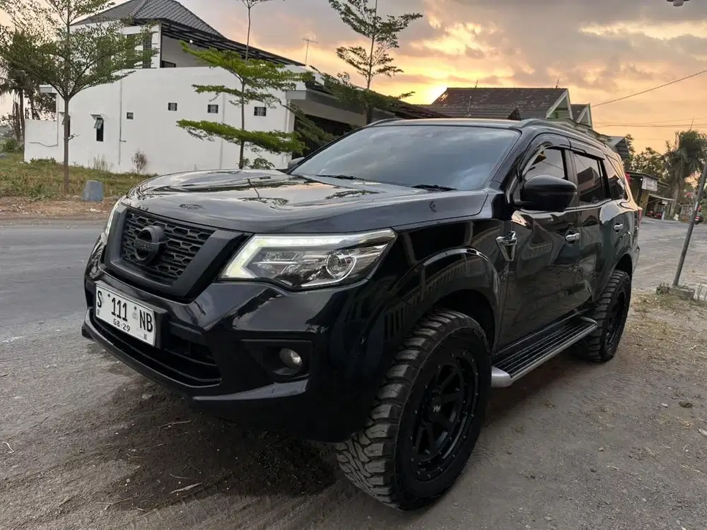 Terra 2019 VL AT metic disel hitam bio solar nissan diesel nisan tera