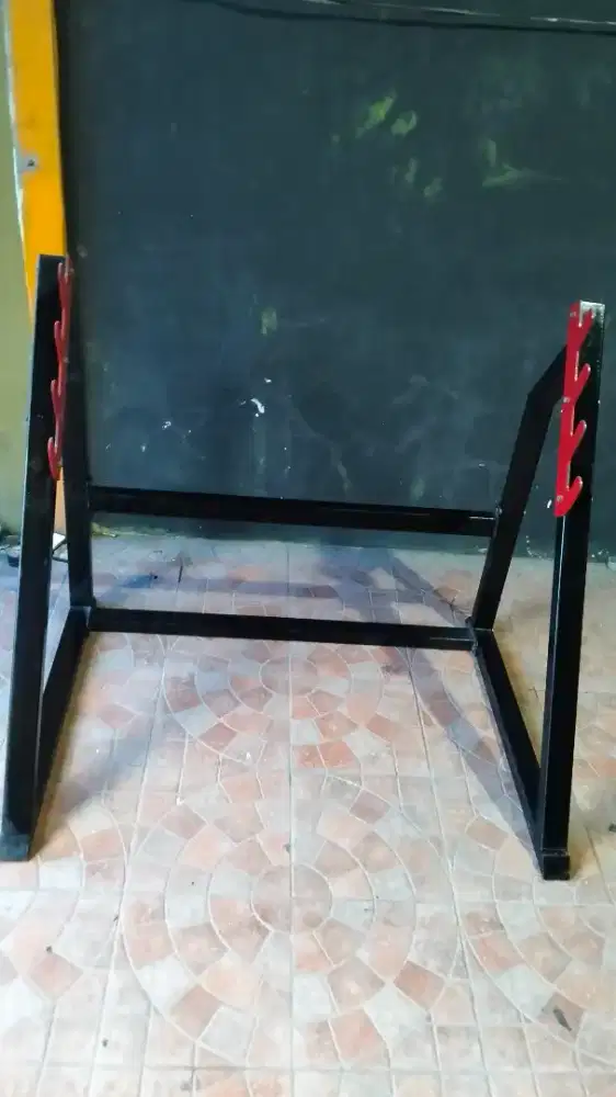 Rack barbell. Alat olahraga
