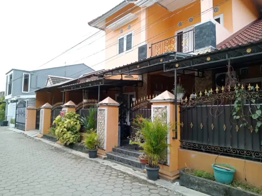 Dijual 1 unit rumah di belakang Jl. Magelang Km.9