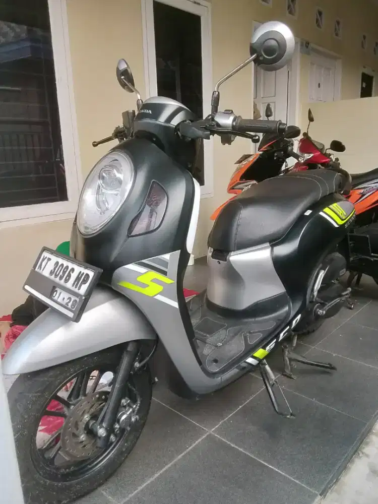 Scoopy mulus dan terawat