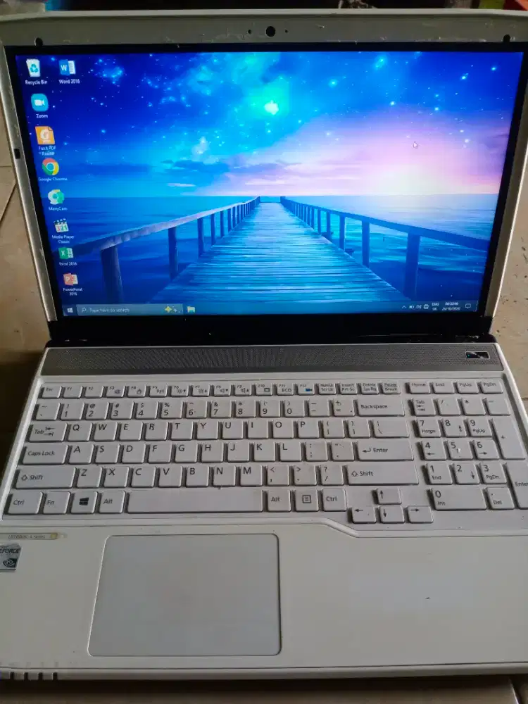 Semi Gaming! Fujitsu Core i7 - Dual VGA - Ram 8Gb - HDD 1Tb - No Minus