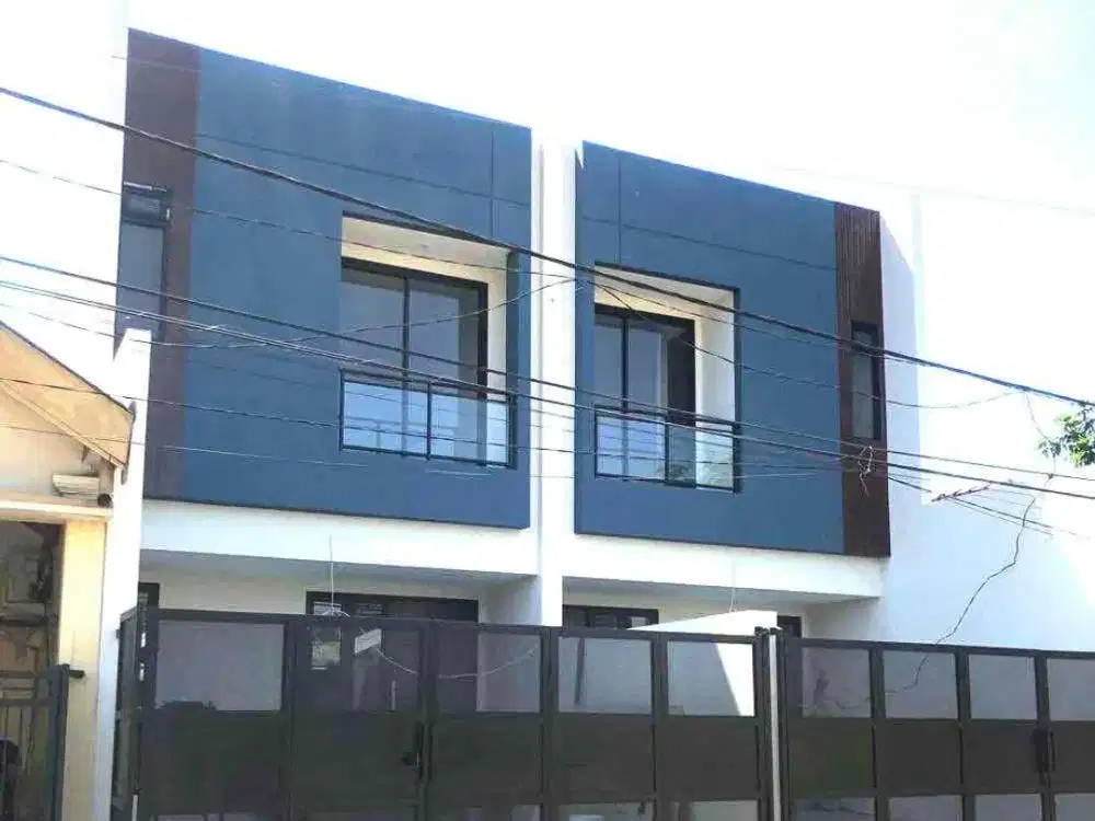 Baru Gress ‼ Tinggal 1 Unit di Pondok Tjandra rumah 2 lantai dekat Clubhouse, ini bisa jadi pilihan.