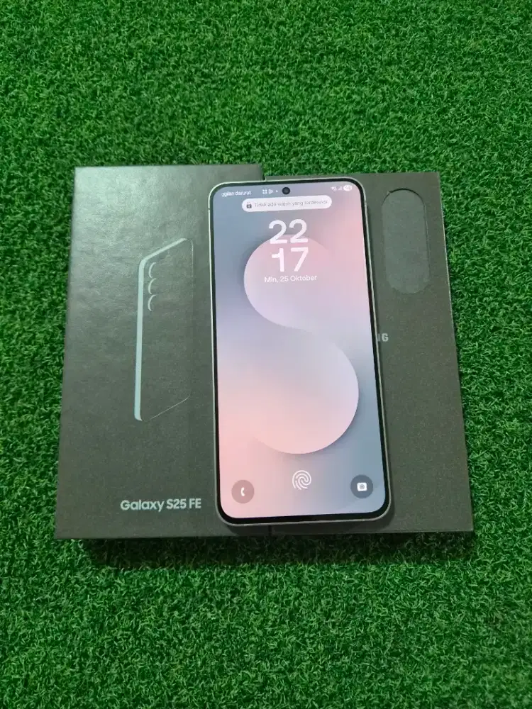 Samsung S25 FE 5G 8/256GB Gransi Aktif Mulus Terawat