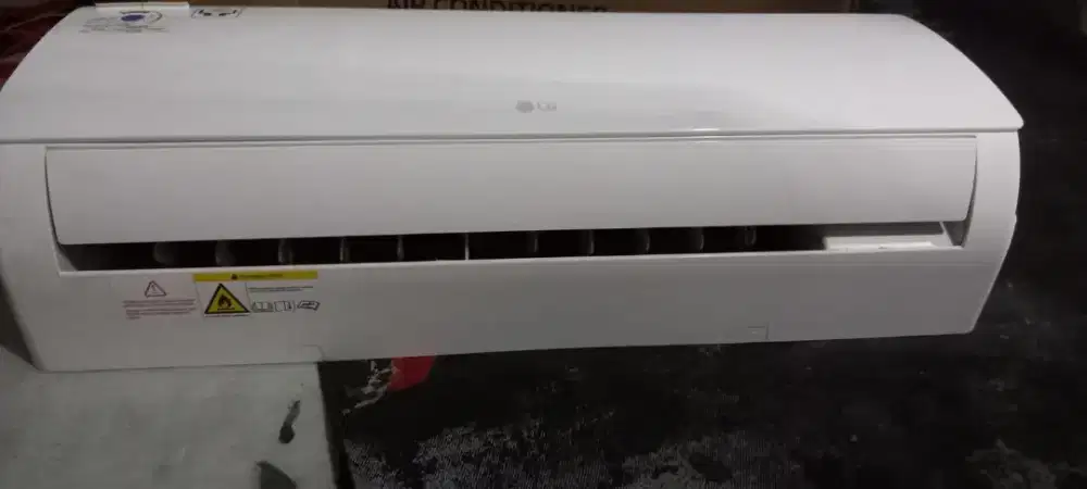 AC merk LG 1PK masih mulus normal garansi