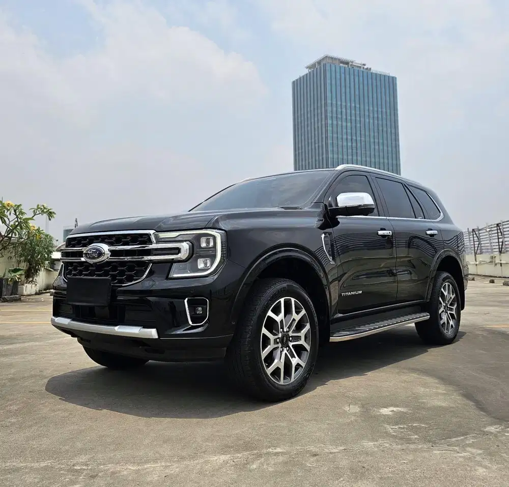 Ford Everest titanium 4x4 2024 Like new