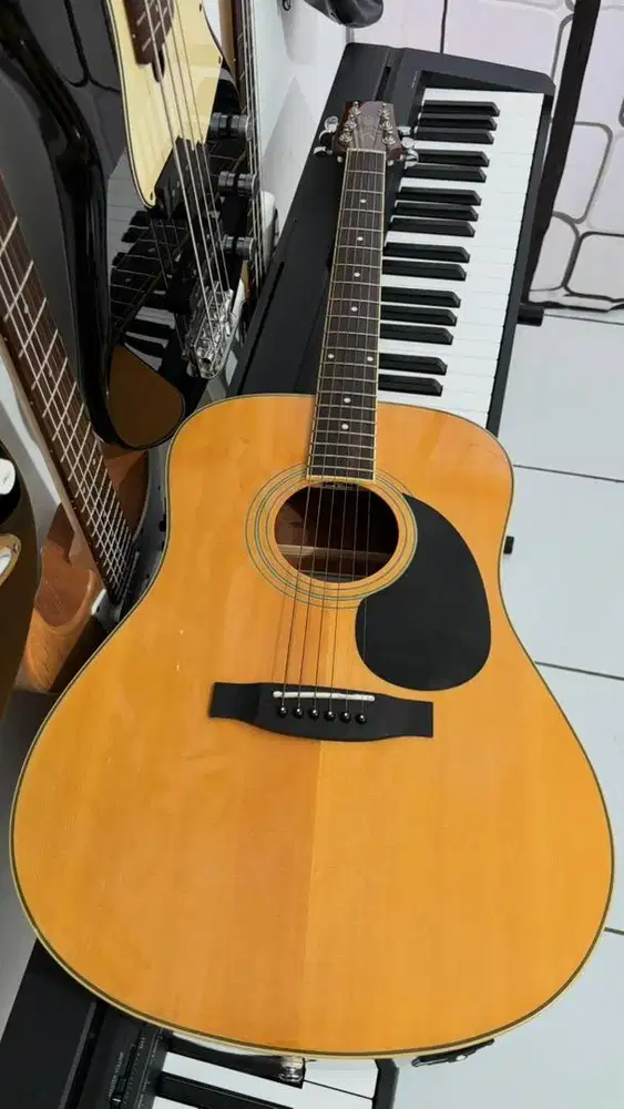 Gitar akustik elektrik Segovia D07GN
